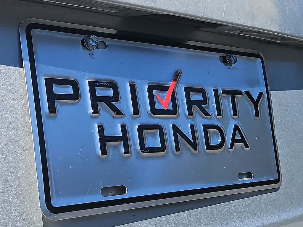 Thumbnail: 2013 Chevrolet Spark - 26