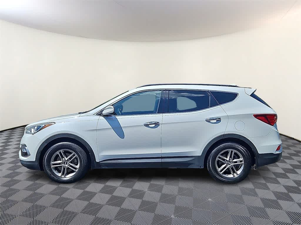 Thumbnail: 2017 Hyundai Santa Fe - 7