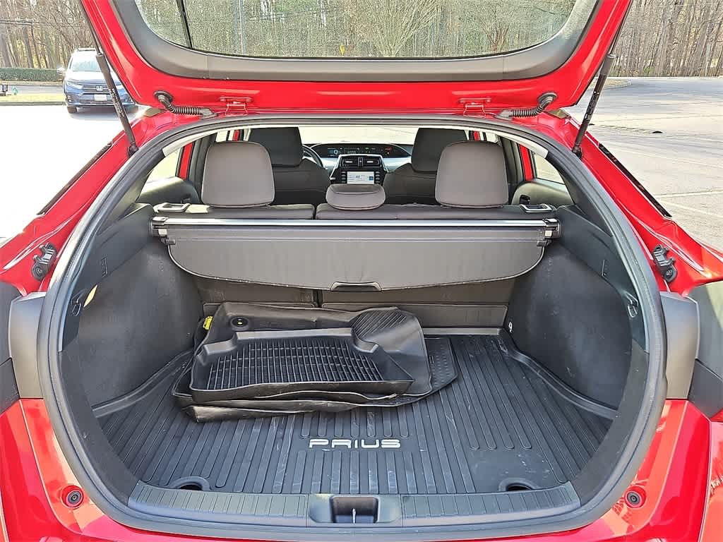 Thumbnail: 2022 Toyota Prius - 24