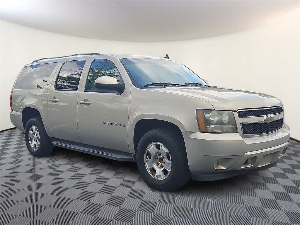 Thumbnail: 2009 Chevrolet Suburban - 3