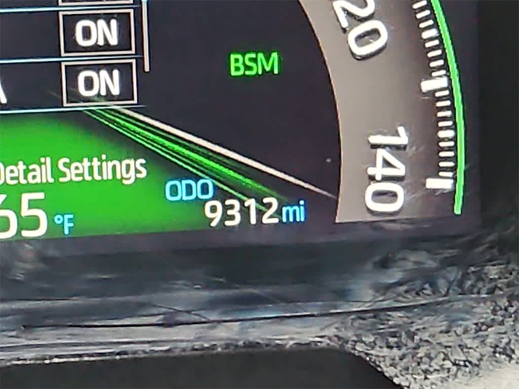 Thumbnail: 2022 Toyota RAV4 - 20