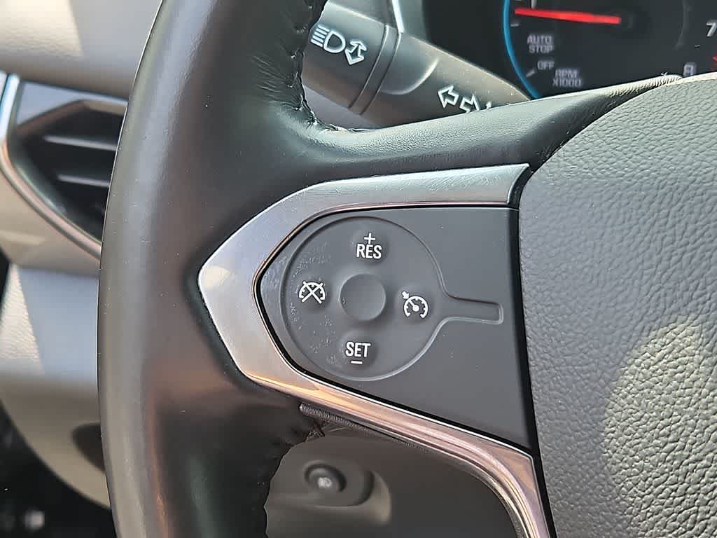 Thumbnail: 2018 Chevrolet Traverse - 22