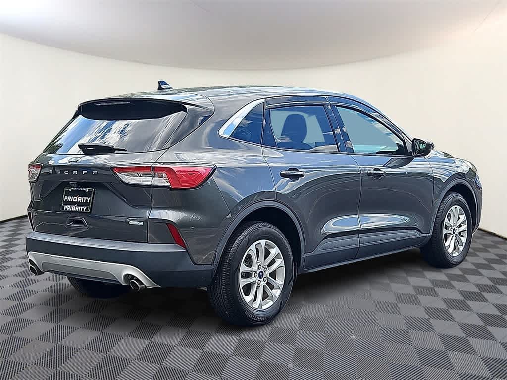 Thumbnail: 2020 Ford Escape - 4