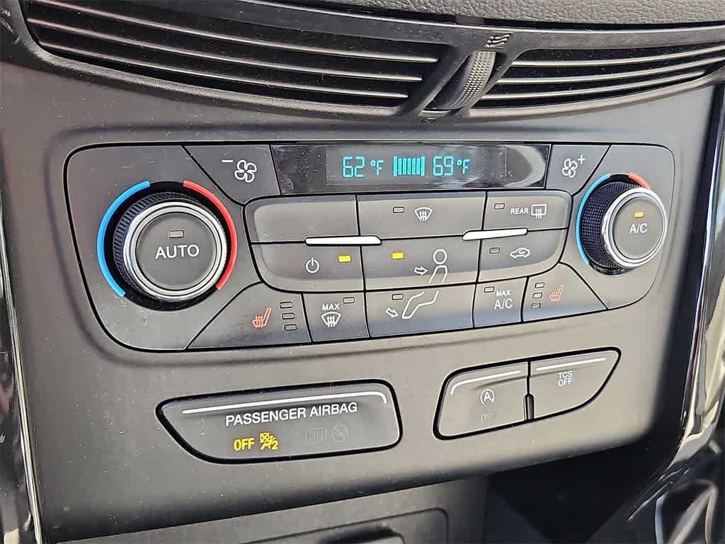 Thumbnail: 2017 Ford Escape - 16