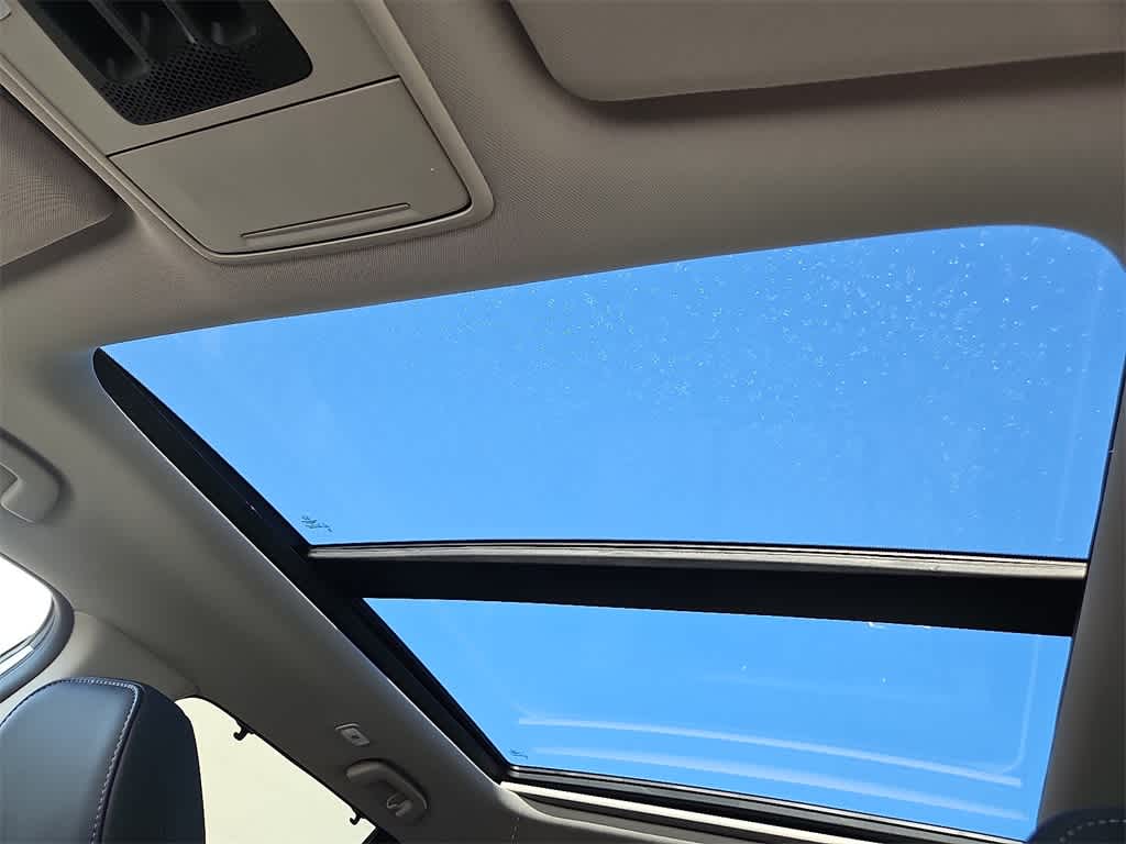 Thumbnail: 2026 Honda Pilot - 10