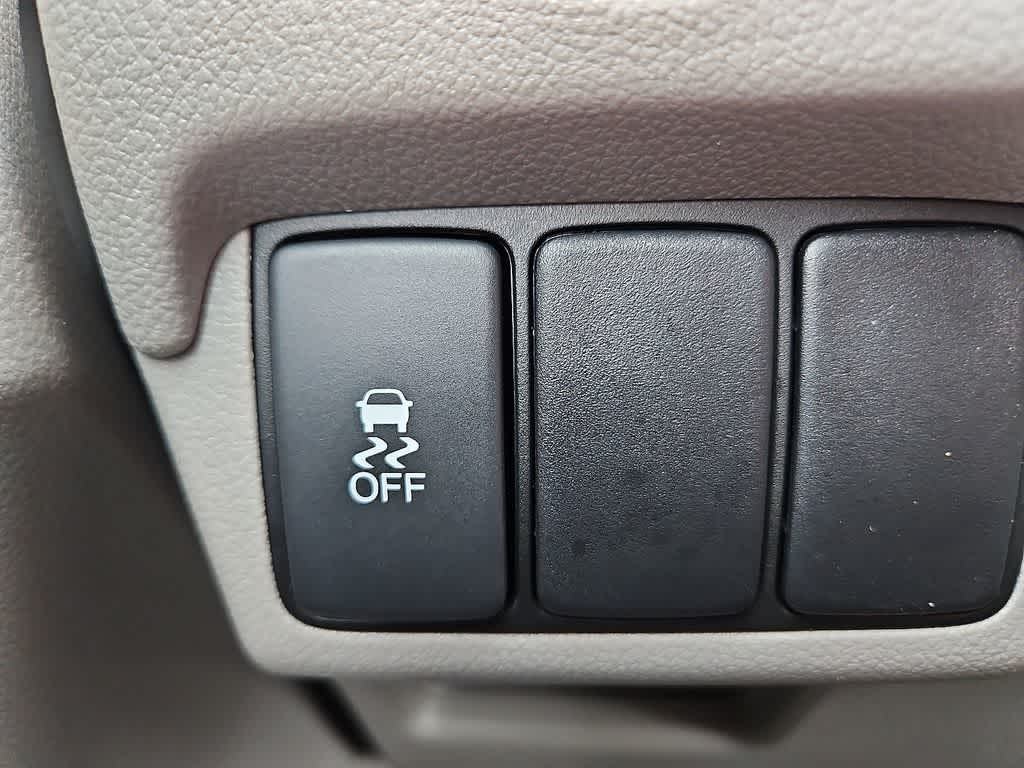 Thumbnail: 2013 Honda CR-V - 23