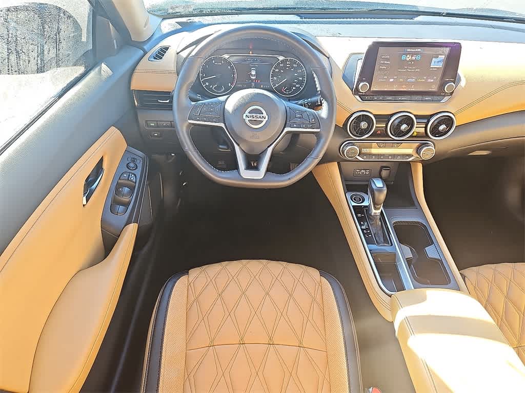 Thumbnail: 2021 Nissan Sentra - 10