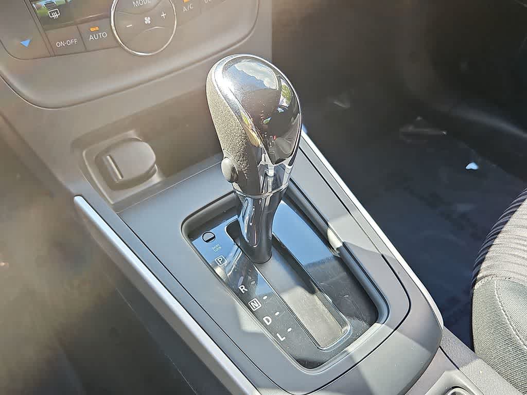 Thumbnail: 2019 Nissan Sentra - 11