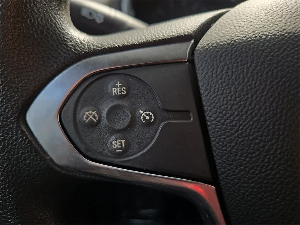 Thumbnail: 2018 Chevrolet Traverse - 19