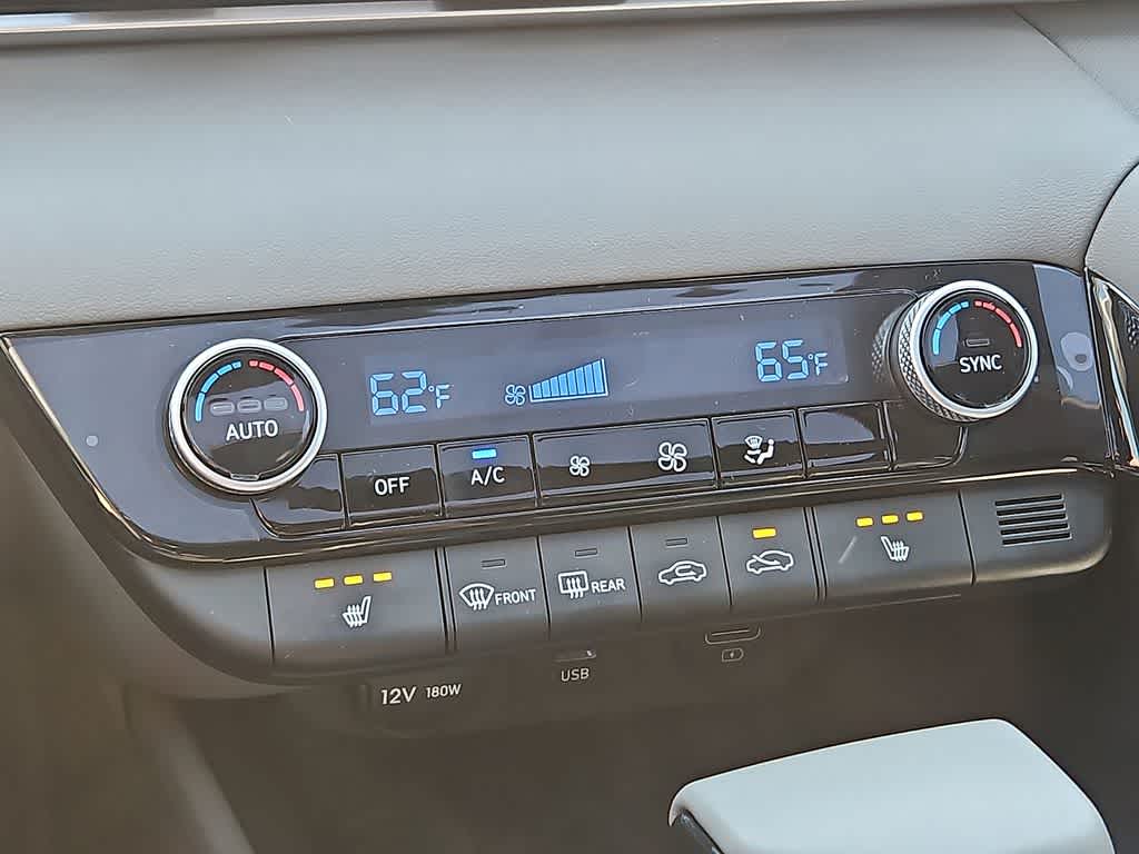 Thumbnail: 2022 Hyundai Elantra - 16