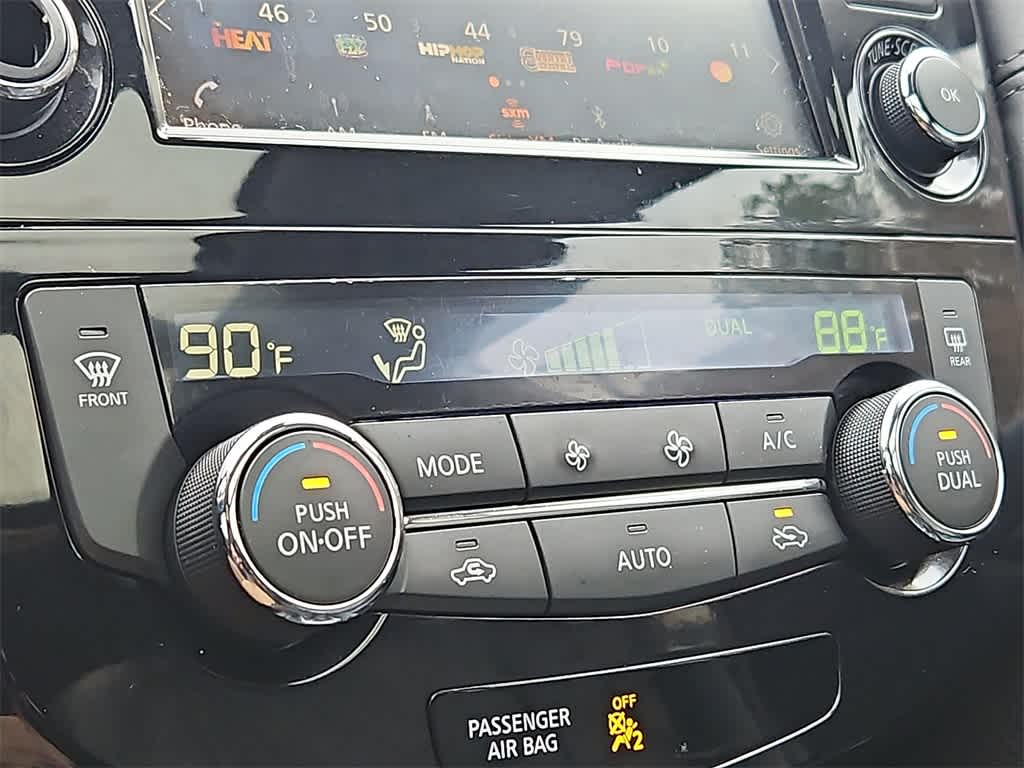 Thumbnail: 2020 Nissan Rogue - 16