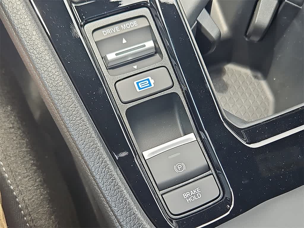 2025 Honda Accord Sport 16