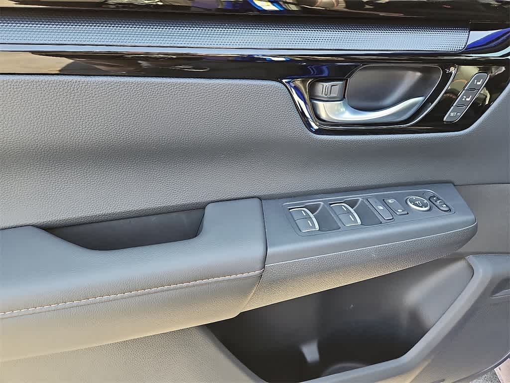 Thumbnail: 2023 Honda CR-V - 10