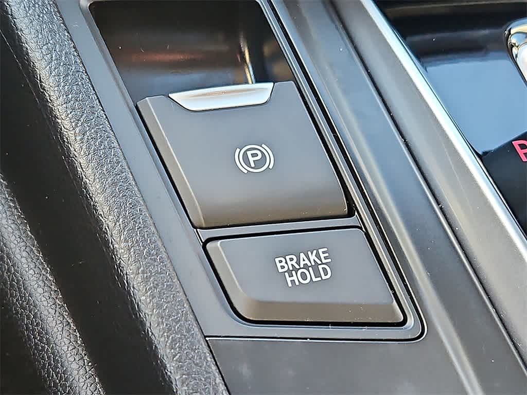 Thumbnail: 2019 Honda CR-V - 18