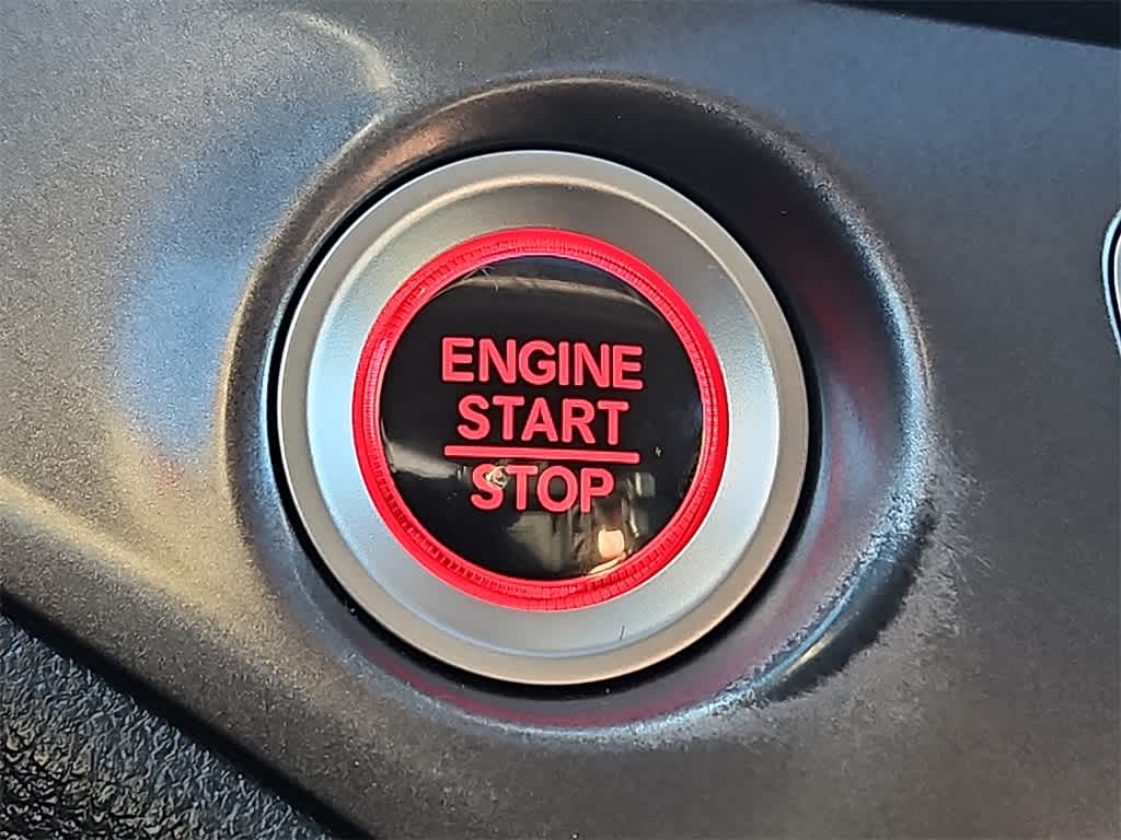 Thumbnail: 2017 Honda Pilot - 22