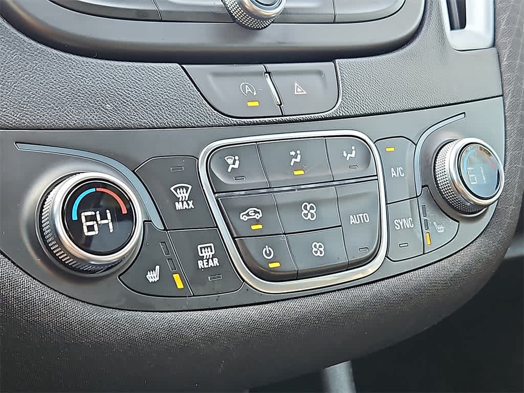 Thumbnail: 2023 Chevrolet Malibu - 14