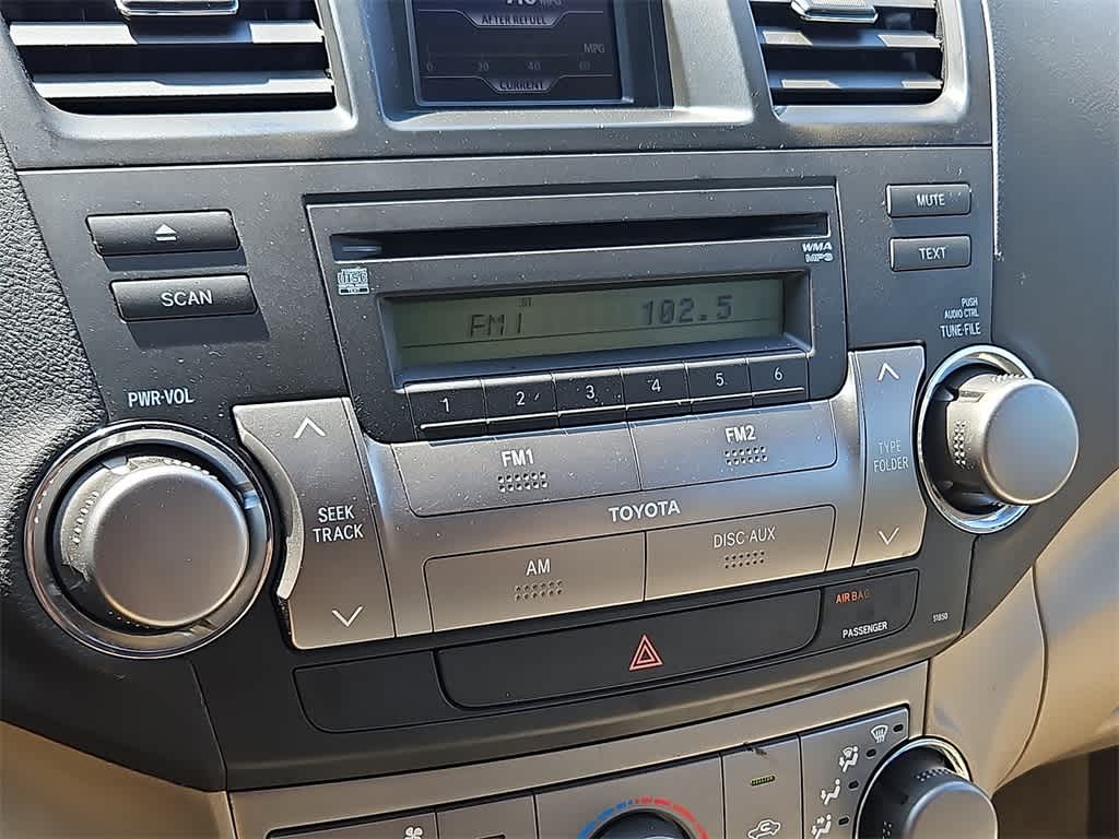 Thumbnail: 2009 Toyota Highlander - 17