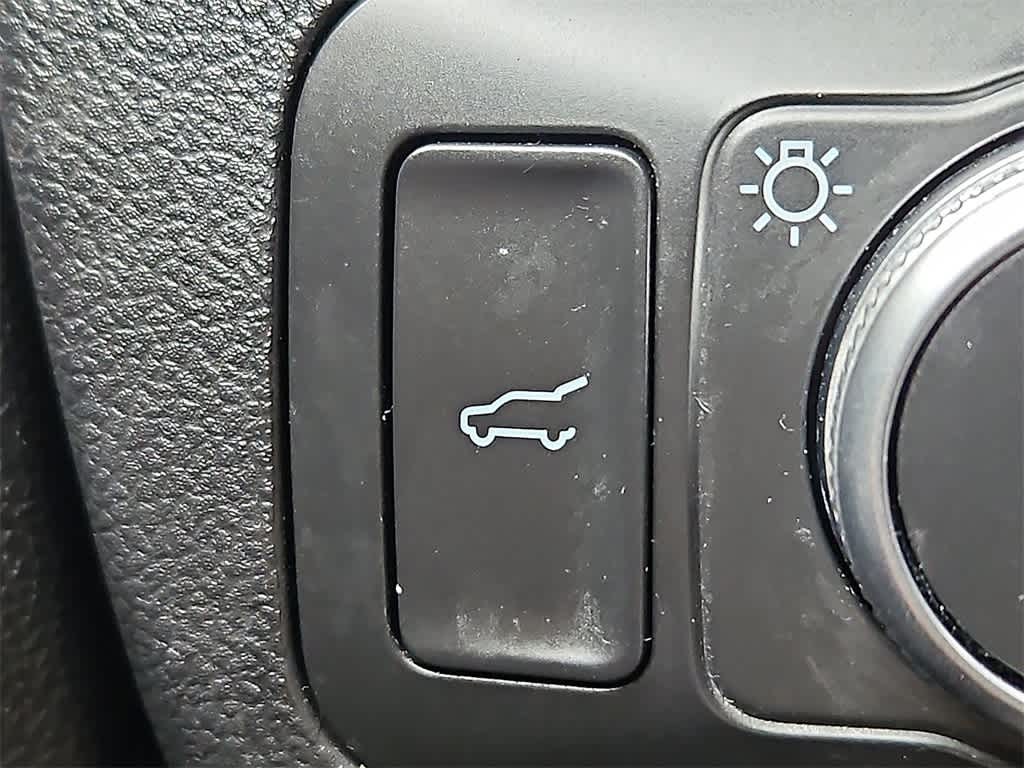 Thumbnail: 2021 Ford Escape - 21