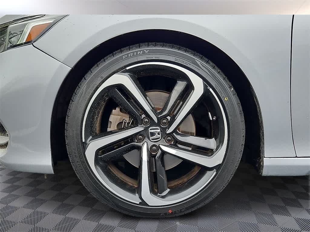 Thumbnail: 2018 Honda Accord - 8