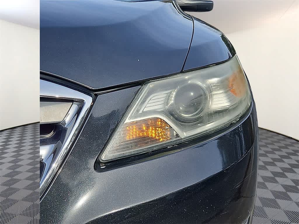 Thumbnail: 2011 Ford Taurus - 8