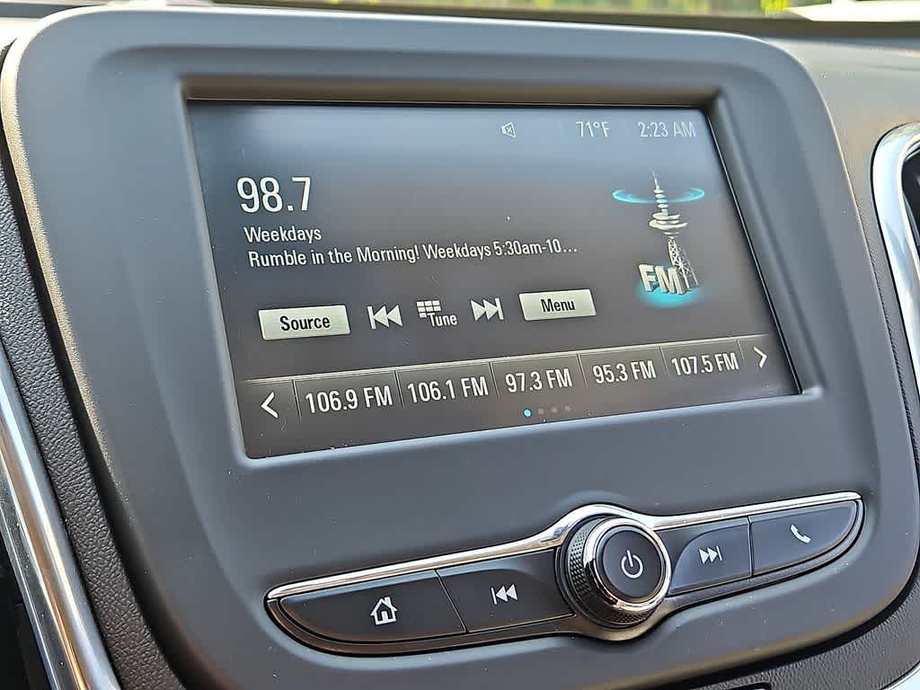 Thumbnail: 2018 Chevrolet Equinox - 17