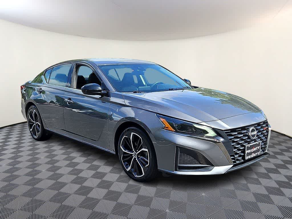 Thumbnail: 2025 Nissan Altima - 3