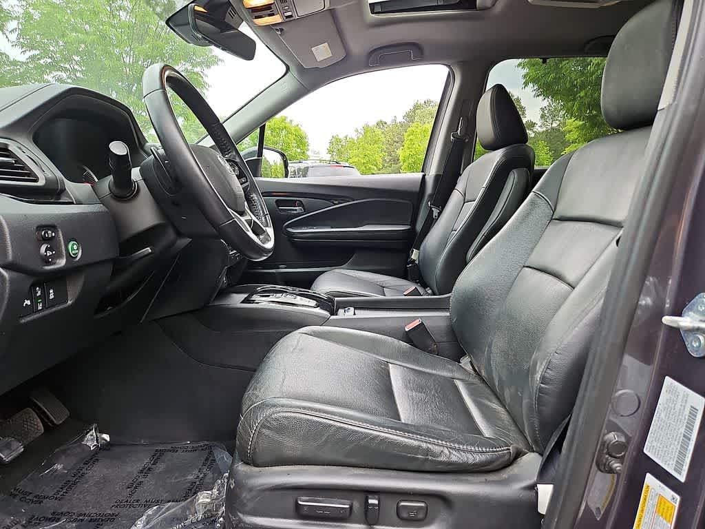 Thumbnail: 2021 Honda Pilot - 14