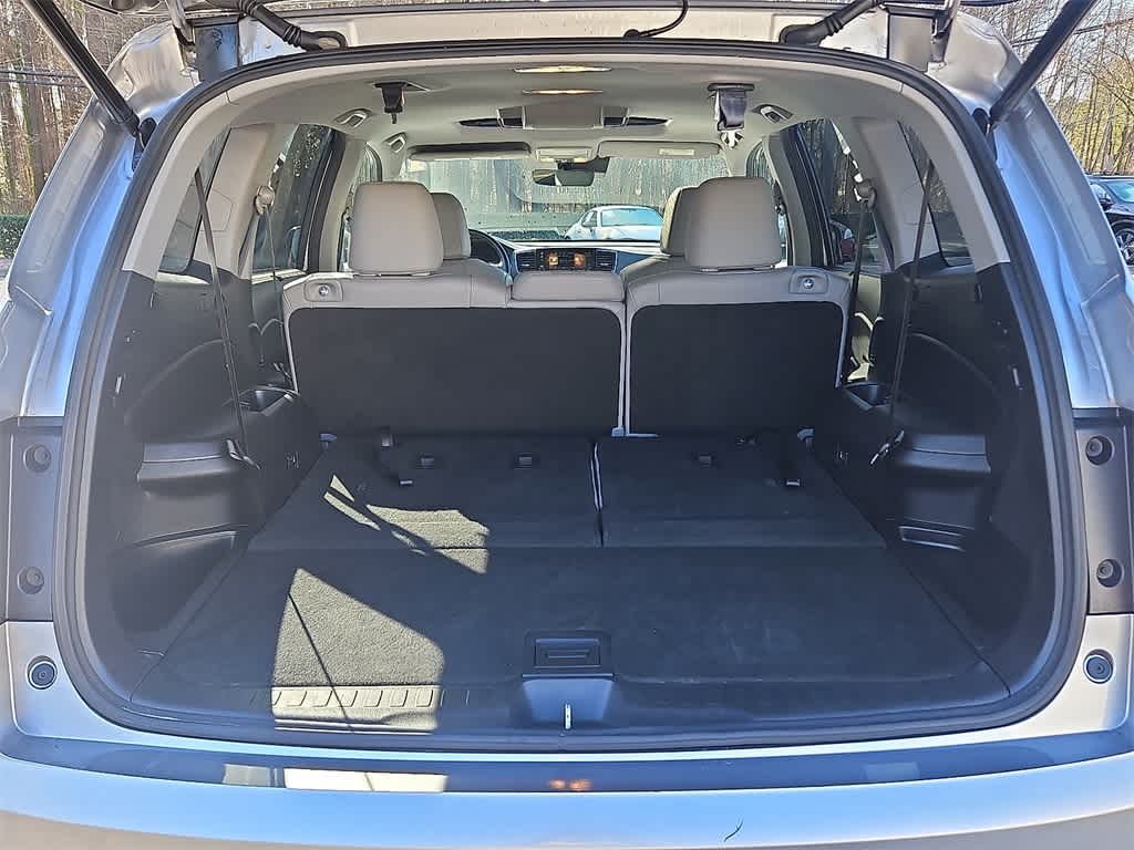 Thumbnail: 2019 Honda Pilot - 23