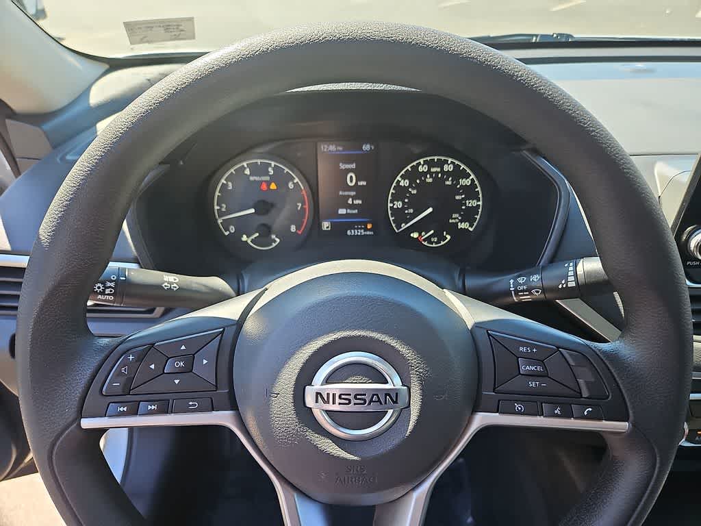 Thumbnail: 2022 Nissan Altima - 19