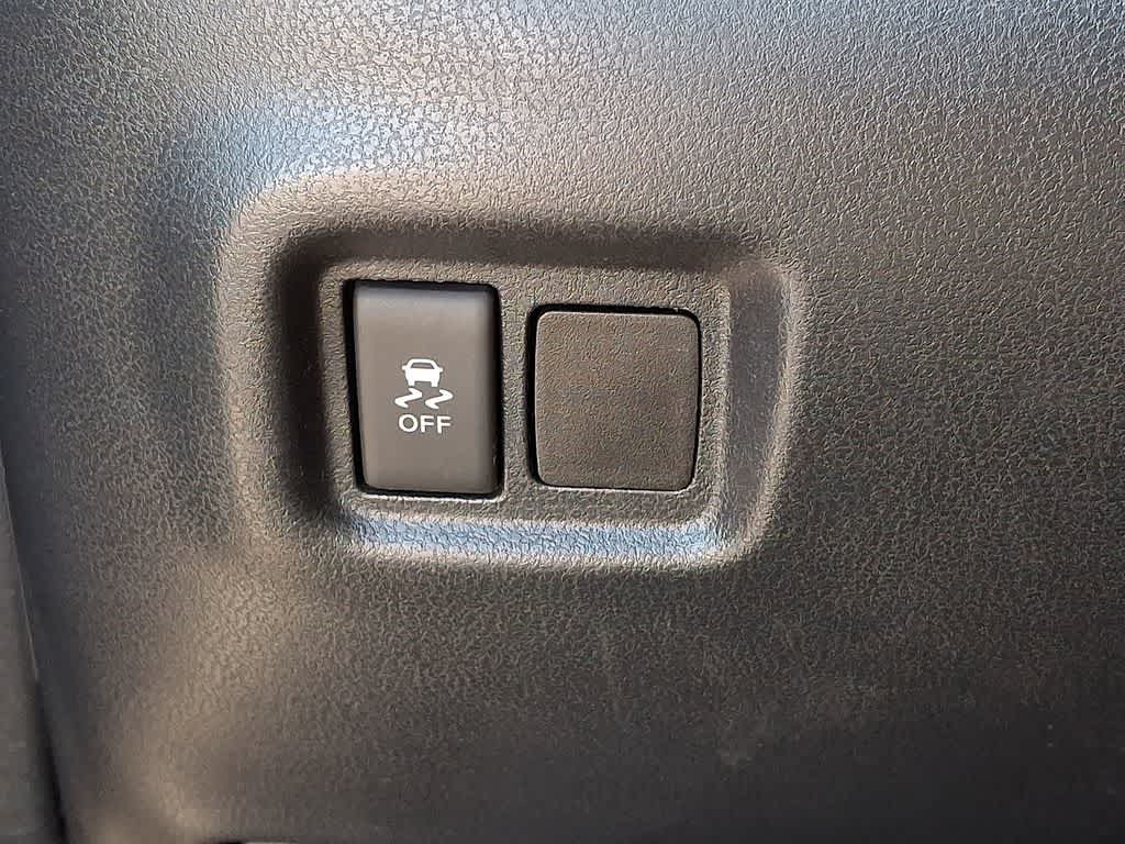 Thumbnail: 2019 Nissan Versa - 25