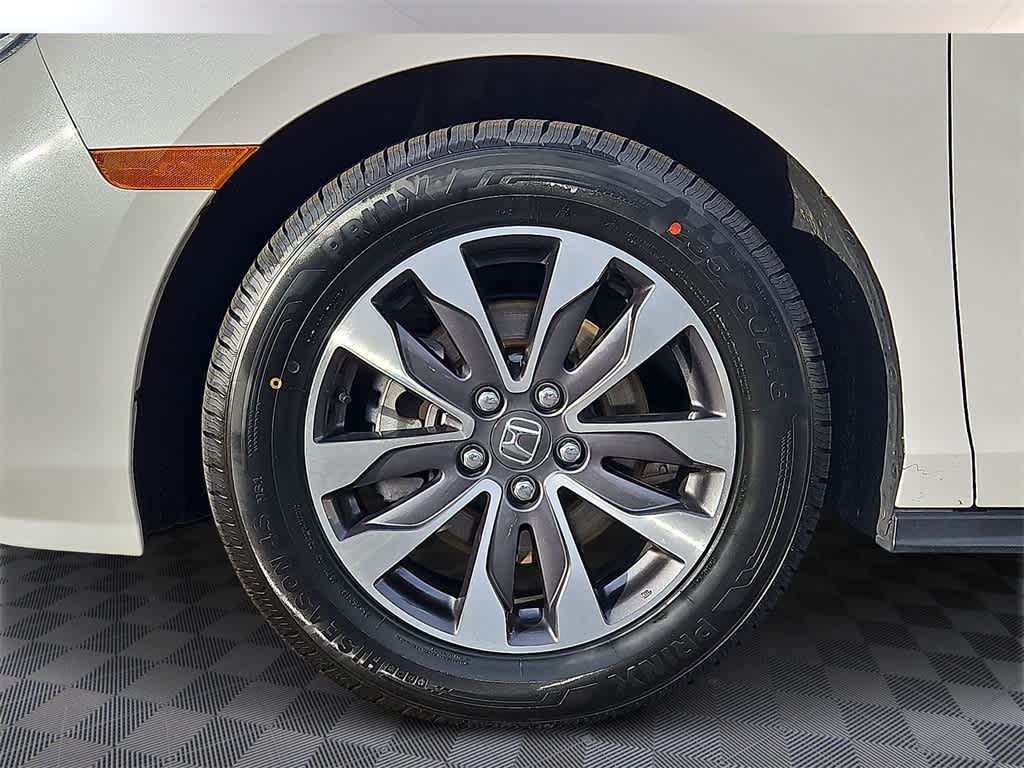 Thumbnail: 2023 Honda Odyssey - 7