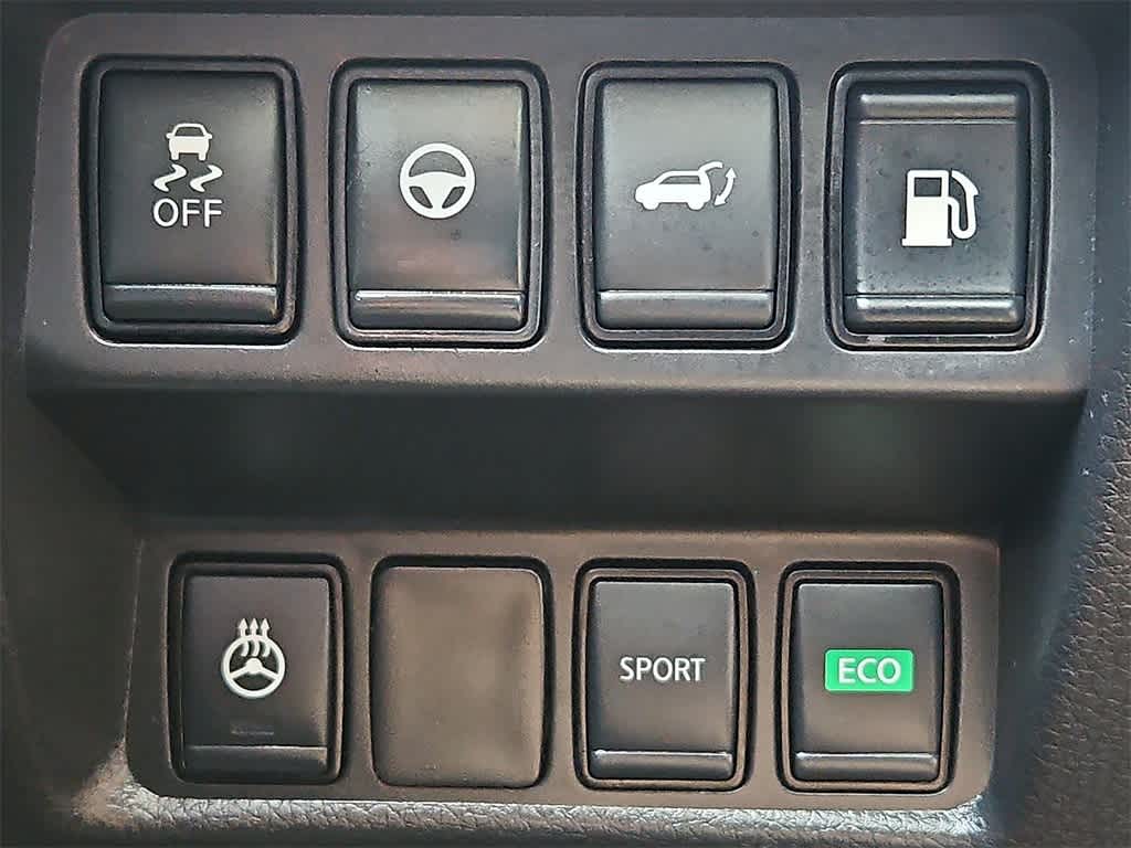 Thumbnail: 2020 Nissan Rogue - 25