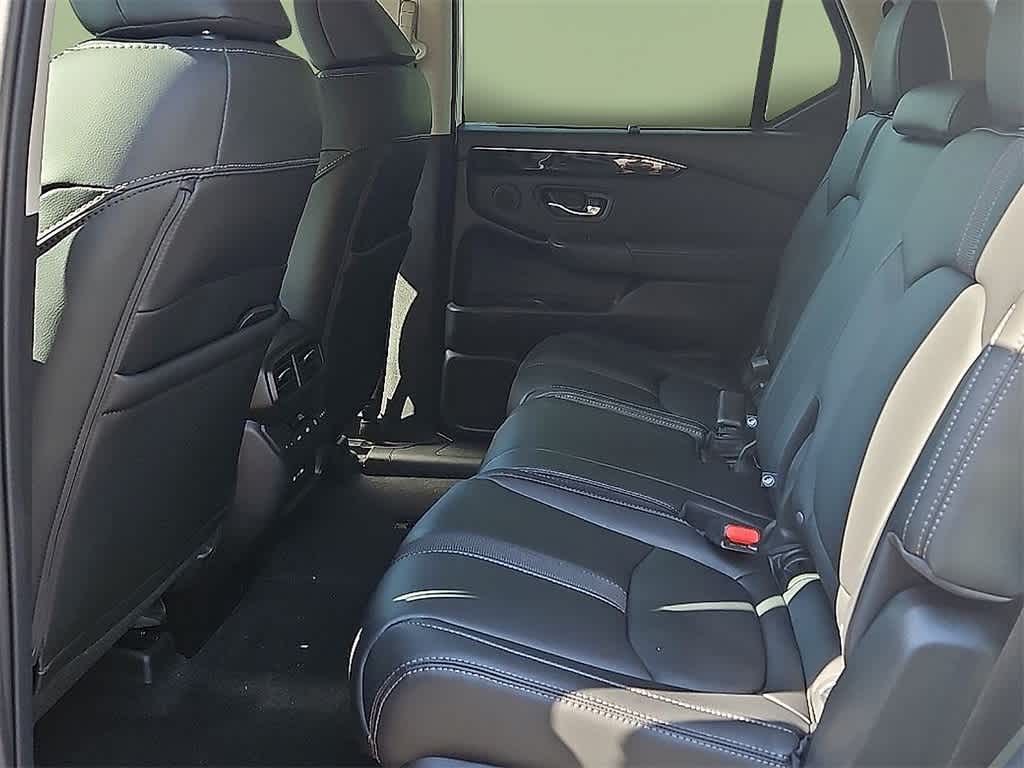 Thumbnail: 2025 Honda Pilot - 8
