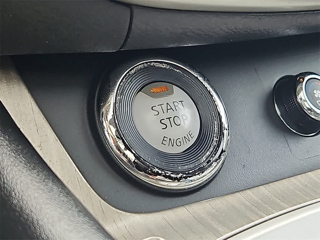 Thumbnail: 2017 Nissan Murano - 21