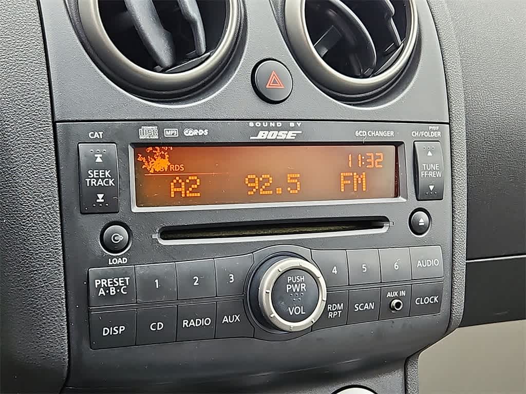 Thumbnail: 2010 Nissan Rogue - 15