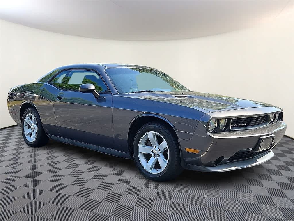 Thumbnail: 2013 Dodge Challenger - 3
