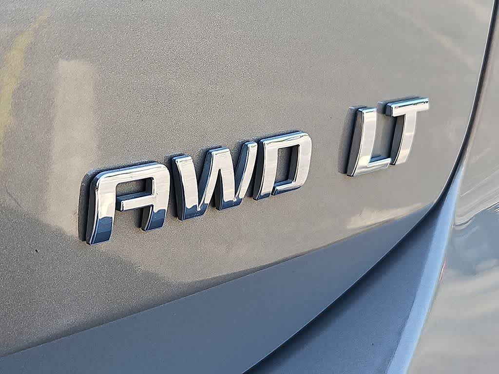 Thumbnail: 2018 Chevrolet Equinox - 30