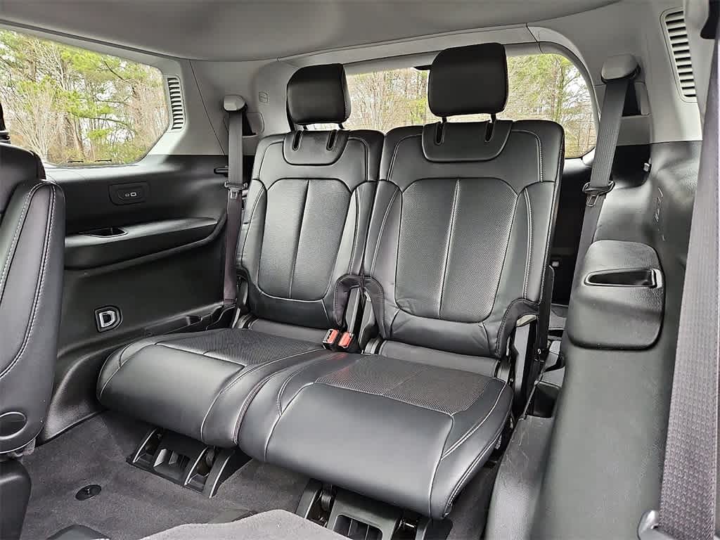 Thumbnail: 2022 Jeep Grand Cherokee - 10