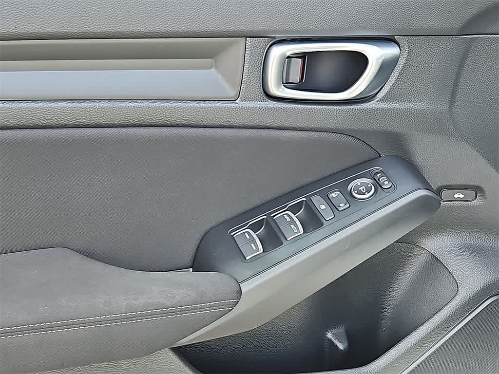 Thumbnail: 2024 Honda Civic - 12