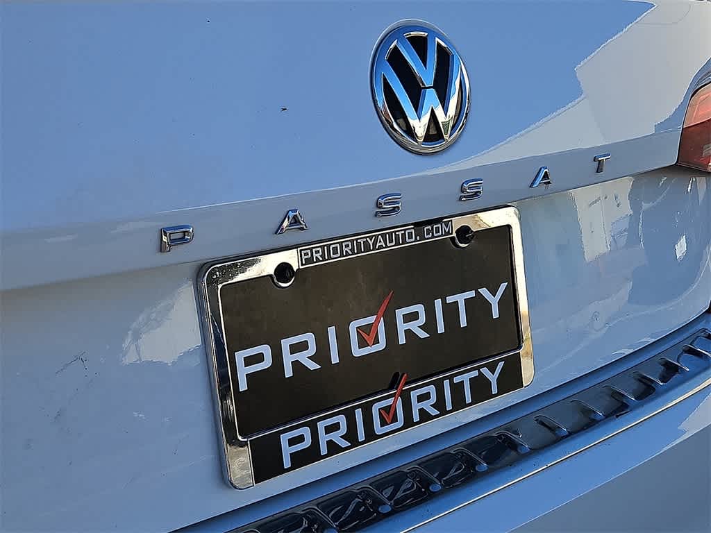 Thumbnail: 2022 Volkswagen Passat - 27