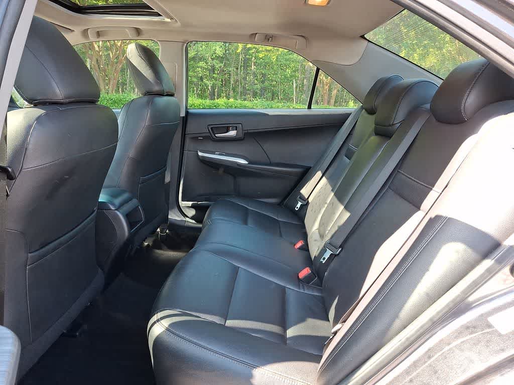 Thumbnail: 2014 Toyota Camry - 9