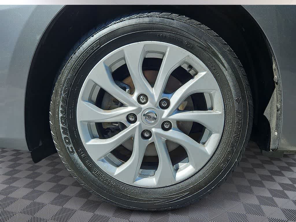 Thumbnail: 2019 Nissan Sentra - 8