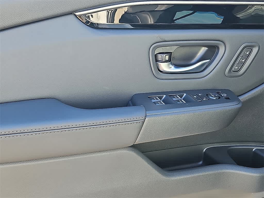 Thumbnail: 2025 Honda Pilot - 9