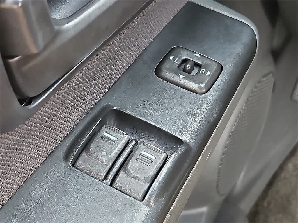 Thumbnail: 2006 Chevrolet Colorado - 18