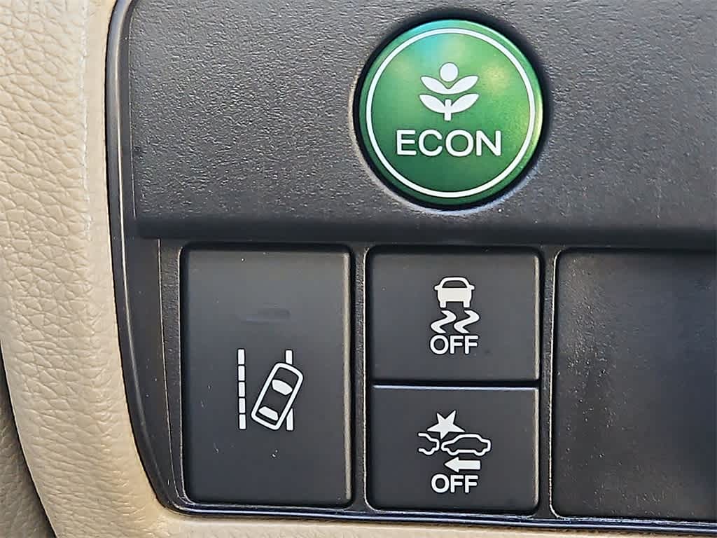 Thumbnail: 2016 Honda Accord - 21