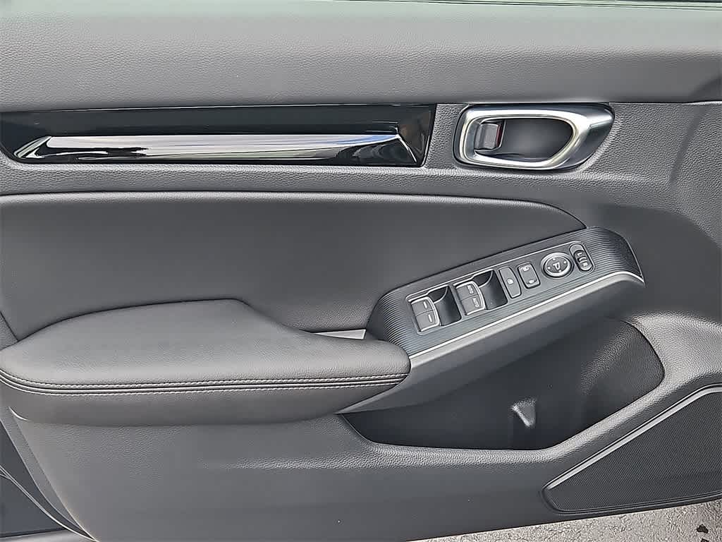 2025 Honda Civic Sport Touring 8