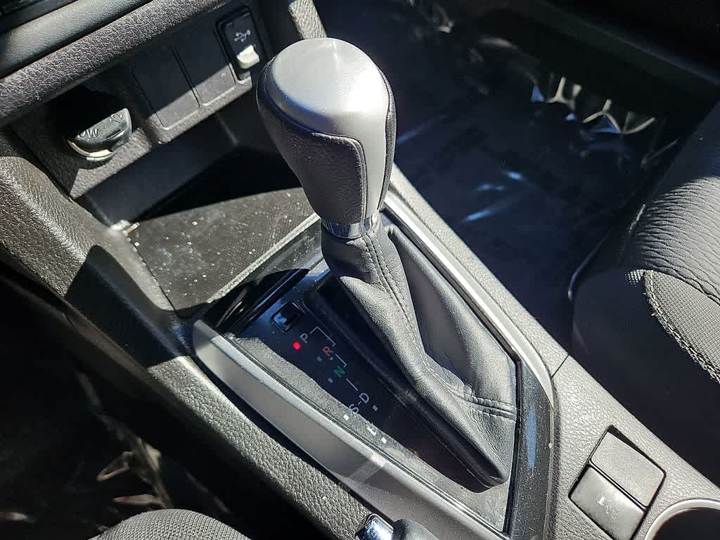 Thumbnail: 2017 Toyota Corolla - 12