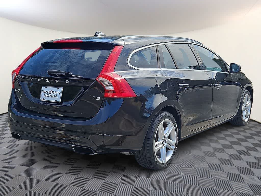 Thumbnail: 2015 Volvo V60 - 4