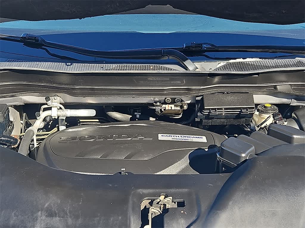 Thumbnail: 2019 Honda Pilot - 22