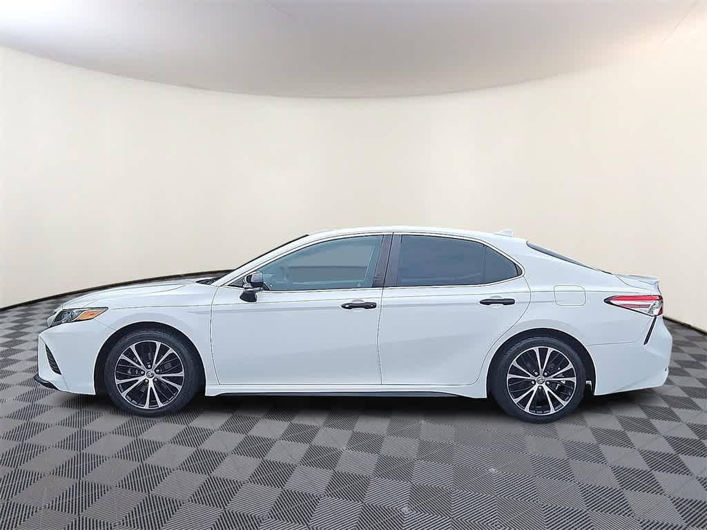 Thumbnail: 2020 Toyota Camry - 7